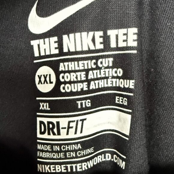 Nike Dry Fit Black LeBron James T-Shirt - Picture 4 of 5